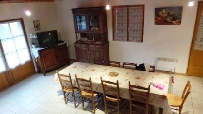 Gîte pour 6 personnes, avec jardin, animaux acceptés à La Grande-Verrière - 2