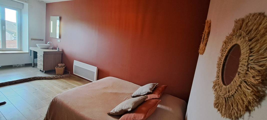 Gîte pour 8 personnes, avec terrasse et jardin, animaux acceptés à Châtillon-sur-Marne - 4