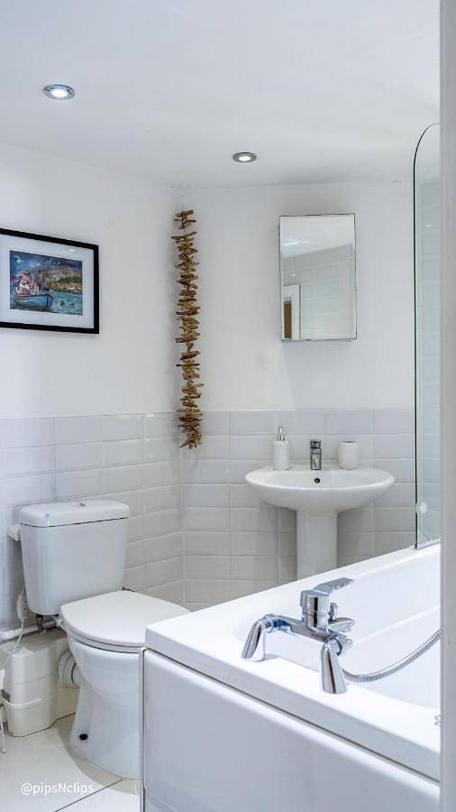 Entire apartment, Little Orme Apartment with Sea View in Llandudno, Conwy region