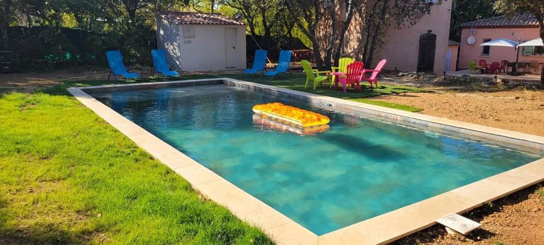 Maison d’hôte pour 2 personnes, avec jardin et vue ainsi que piscine et terrasse à Rognes - 4