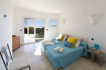 Villa pour 10 Personnes dans Abbartello, Olmeto, Photo 1