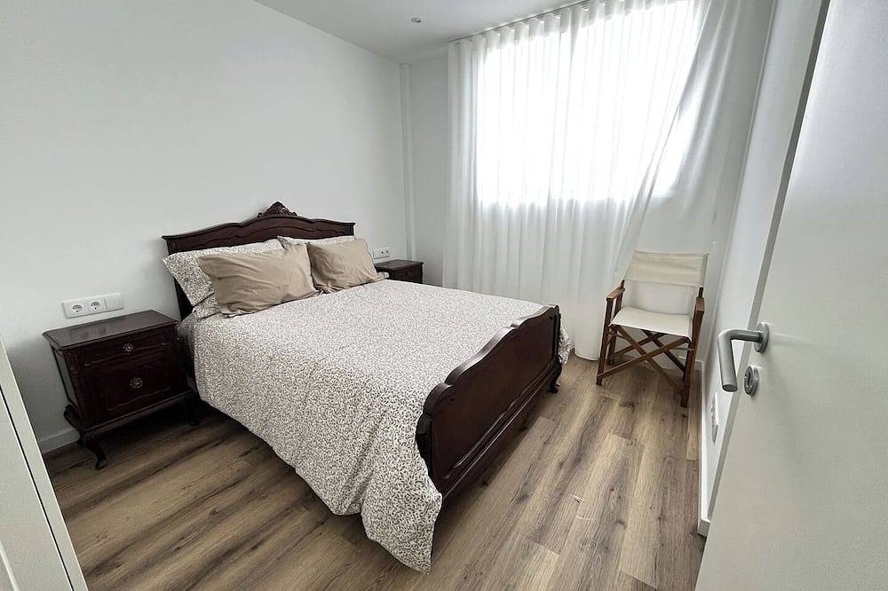 Entire apartment, Espinho Beach House by Trip2Portugal in Espinho, Aveiro District