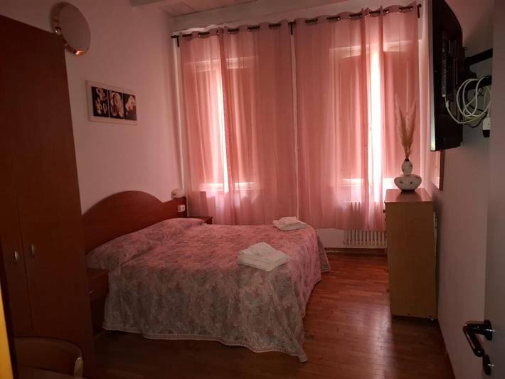 Bed and breakfast per 4 persone, con giardino - 1