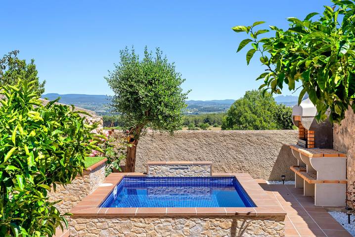 Holiday Home 'La Casa Gran Clariana' with Mountain View, Wi-Fi and Air Conditioning in Alt Penedès, Penedes DO