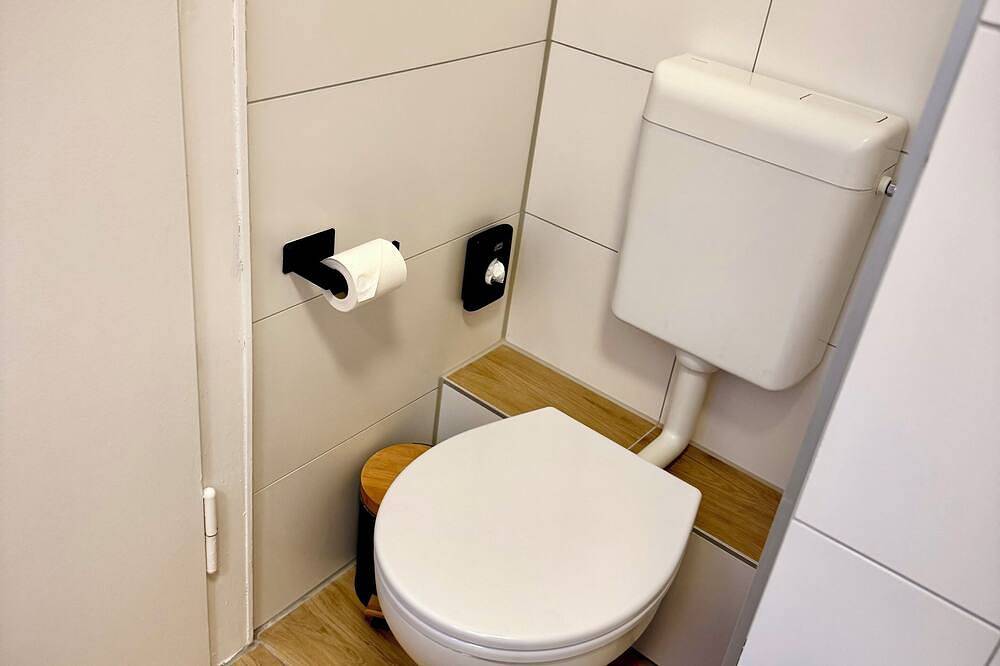 Entire apartment, ★ New & Renovated ★ Modern apartment Stylish design living in Braunschweig (Germany), Brunswick Region