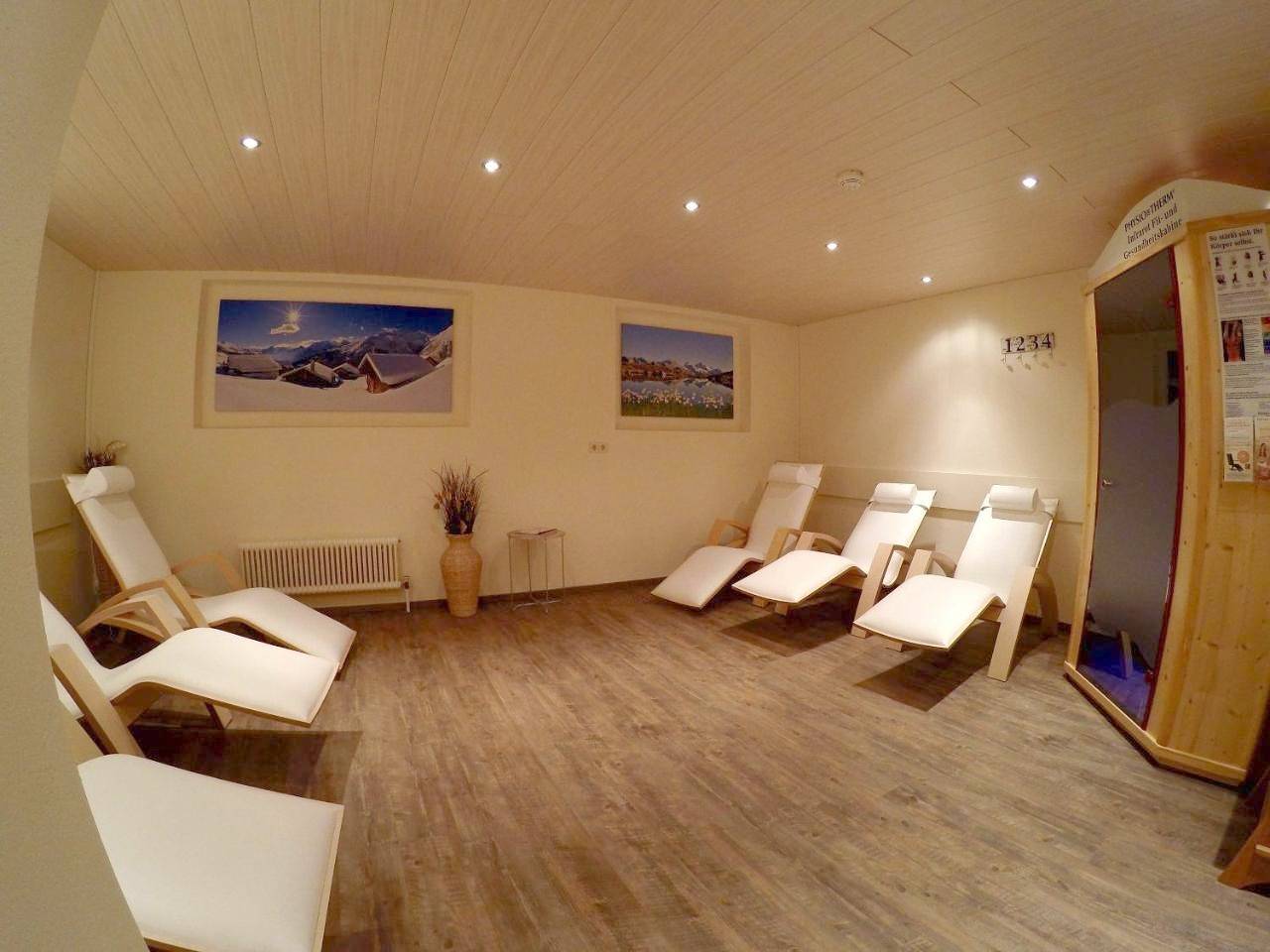 Standard Double Room with Balcony in Tuxer Alpen, Hintertux