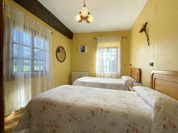 Casa rural para 2 personas, con jardín y vistas además de piscina y piscina para niños en Navarra - 4