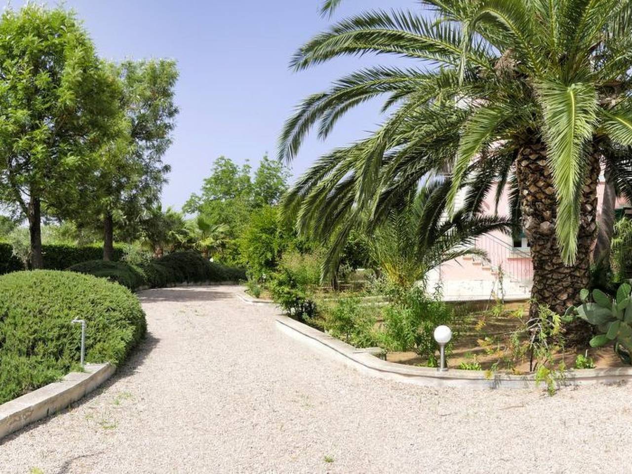 Sirgole Rosa in Cutrofiano, Province de Lecce