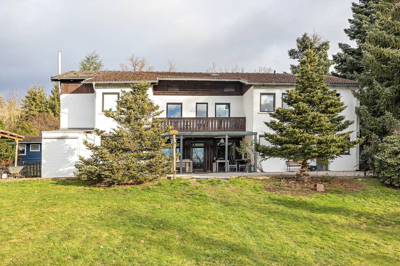 Geheel appartement, Kamer 'Hochwald' met gedeeld terras, gedeelde tuin en Wi-Fi in Bad Sachsa, Harzvorland