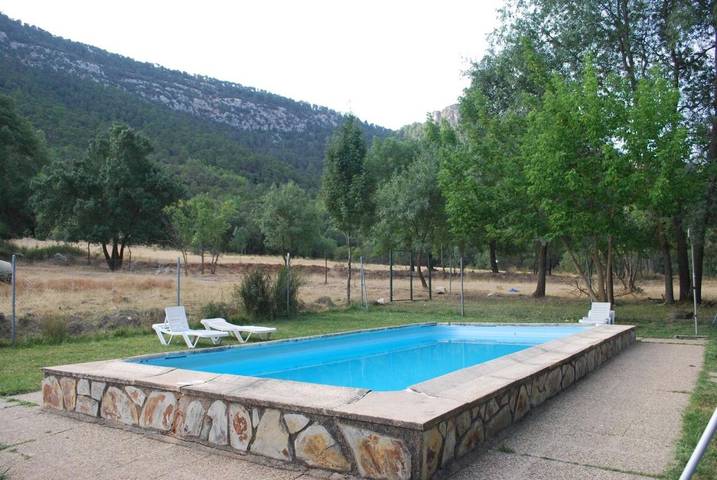 Casa rural para 8 personas, con vistas además de jardín y piscina, Se admiten mascotas en Sierra de Cazorla - 4
