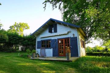 Chalet pour 2 personnes, avec terrasse dans Orne