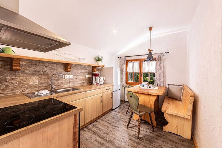 Hütte für 4 Personen, mit Balkon und Garten in Oberbayern - 4