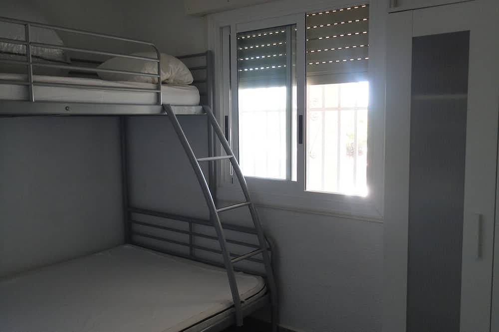 Confortable villa con piscina privada y jardín a 3 km de la playa in San Fulgencio, Costa Blanca