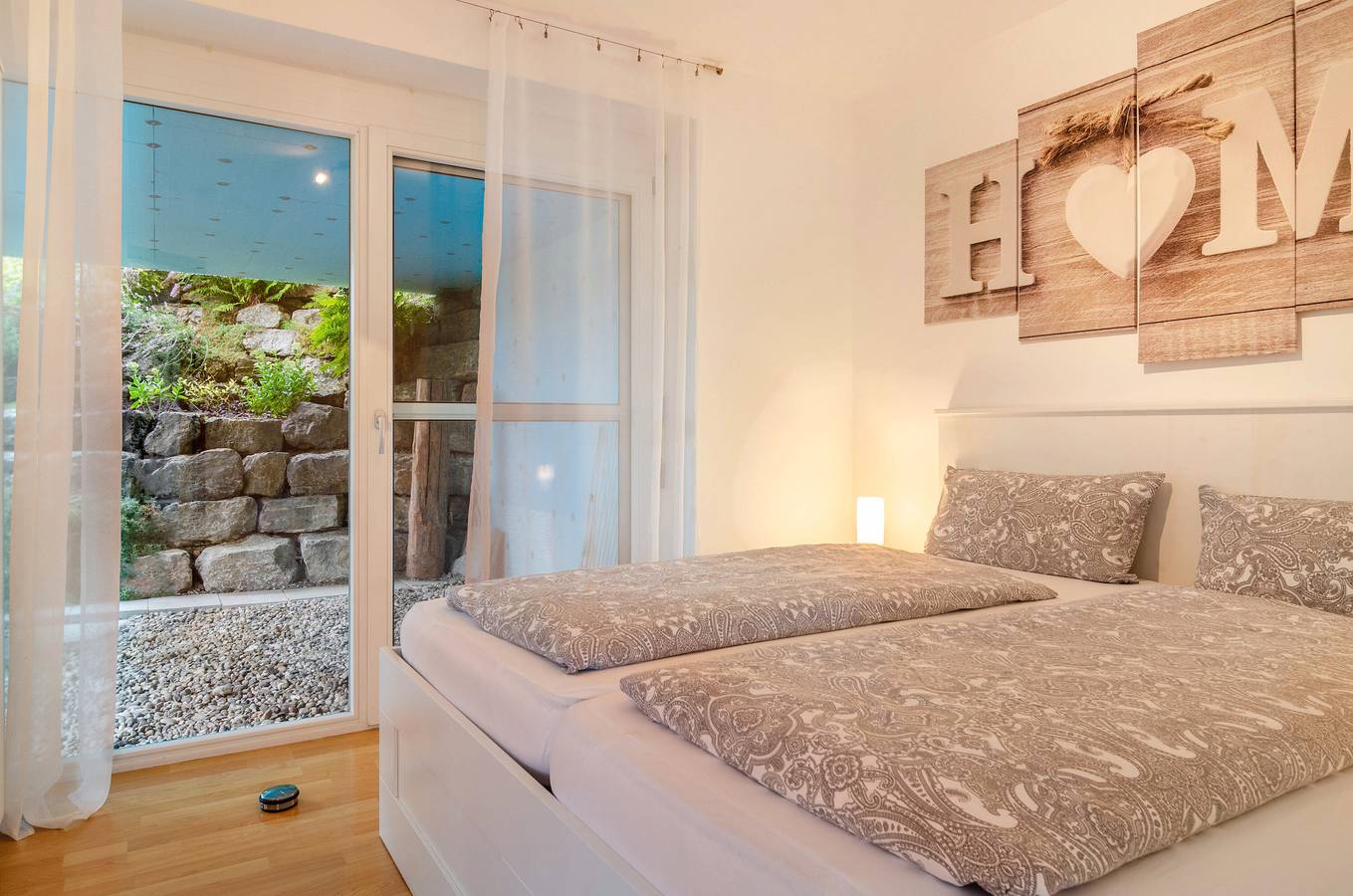 Ganze Wohnung, Ferienwohnung 'In Ruhiger Lage' mit Privatterrasse und Wi-Fi in Überlingen, Bodenseekreis