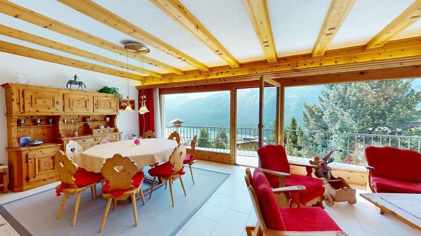 Ferienwohnung für 5 Personen, mit Ausblick und Garten in St. Moritz