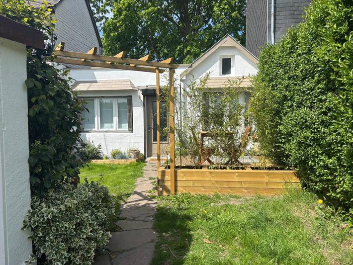 Maison de vacances pour 3 personnes, avec Terrasse et Jardin à Bihorel