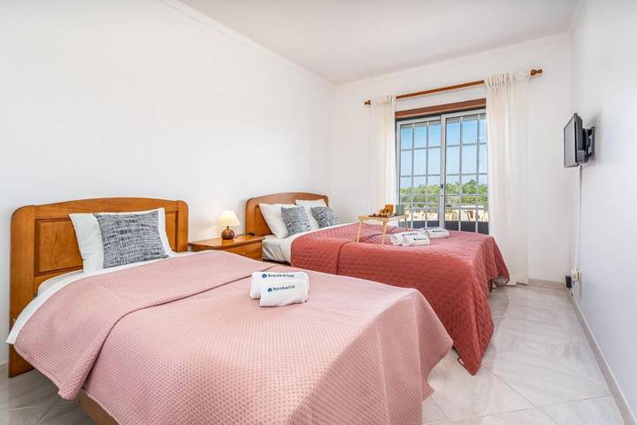 Apartamento de férias para 6 pessoas, com Varanda e Terraço e ainda Vista em Monte Gordo