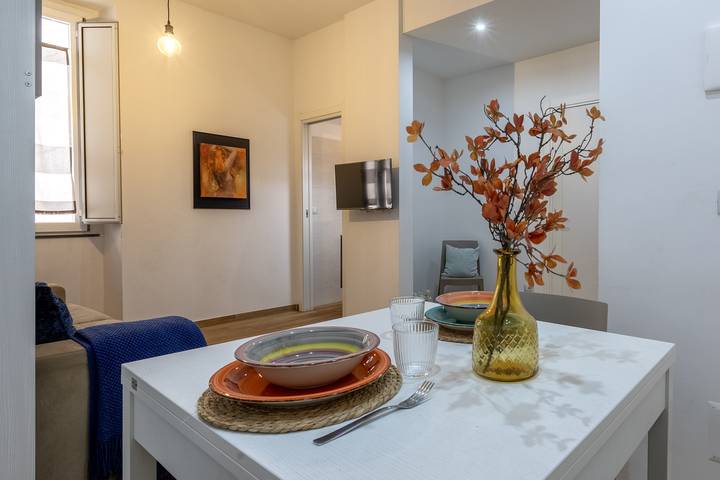 Entire apartment, Sardinia Re - Arcivescovado 9 in Sassari, Sassari Province