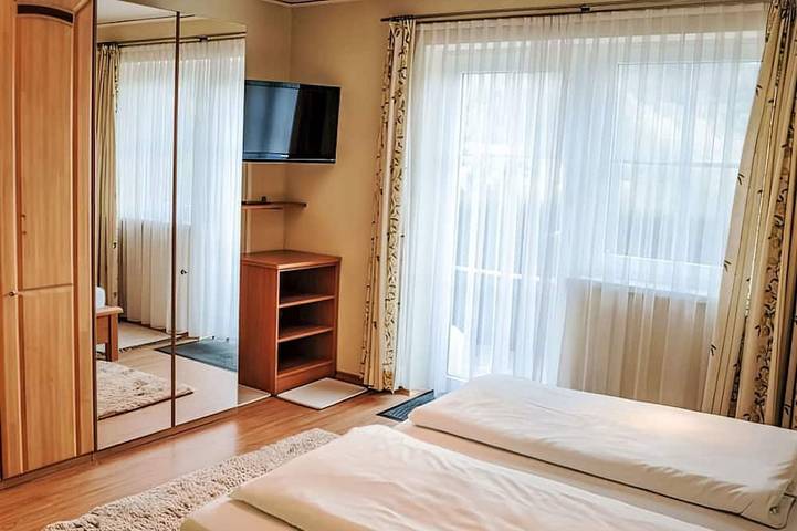 Ganze Wohnung, Kirschbaum in Rottenmanner und Wölzer Tauern, Irdning-Donnersbachtal