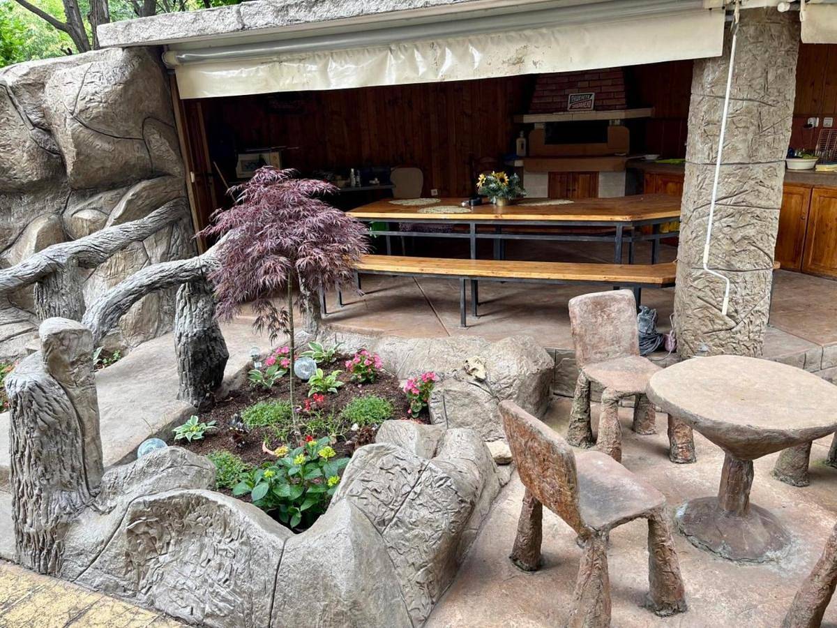 La Zur Guest House in Ravda, Nessebar