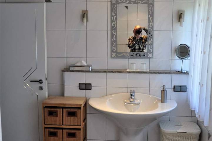Vacation home/event location, 285 m² living area, 300 m² secluded outdoor area in Rieneck, Spessart-Mainland