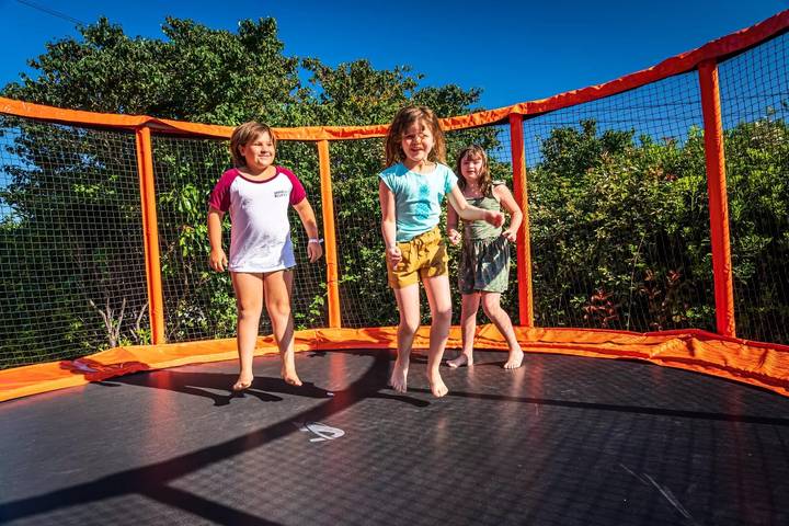 Mobil-home 3 estancias 4/6 personas + TV in Olonne-sur-Mer, Les Sables-d'Olonne