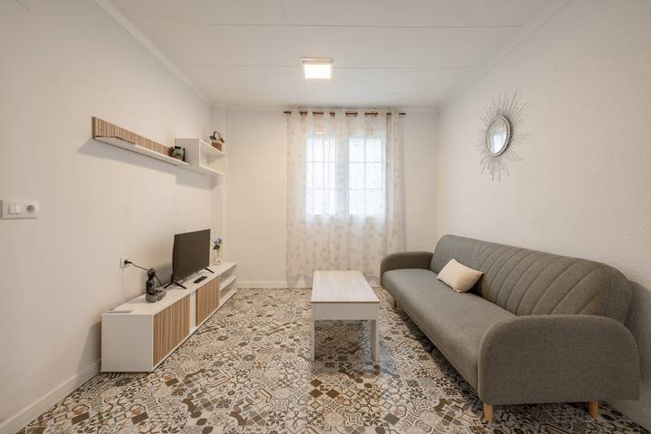 Location de vacances pour 5 personnes, avec jardin à Deltebre - 2