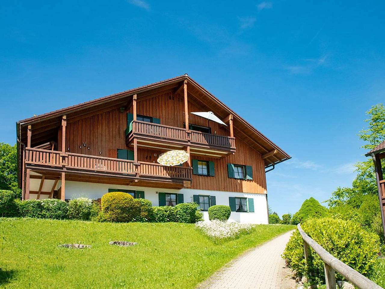 Ganze Ferienwohnung, Ferienwohnungen Steigmühlenweg - Fewo 19/7 - ruhig gelegene Fewo mit Balkon für 4 P. mit Ht in Weißensee, Bayerisch Schwaben