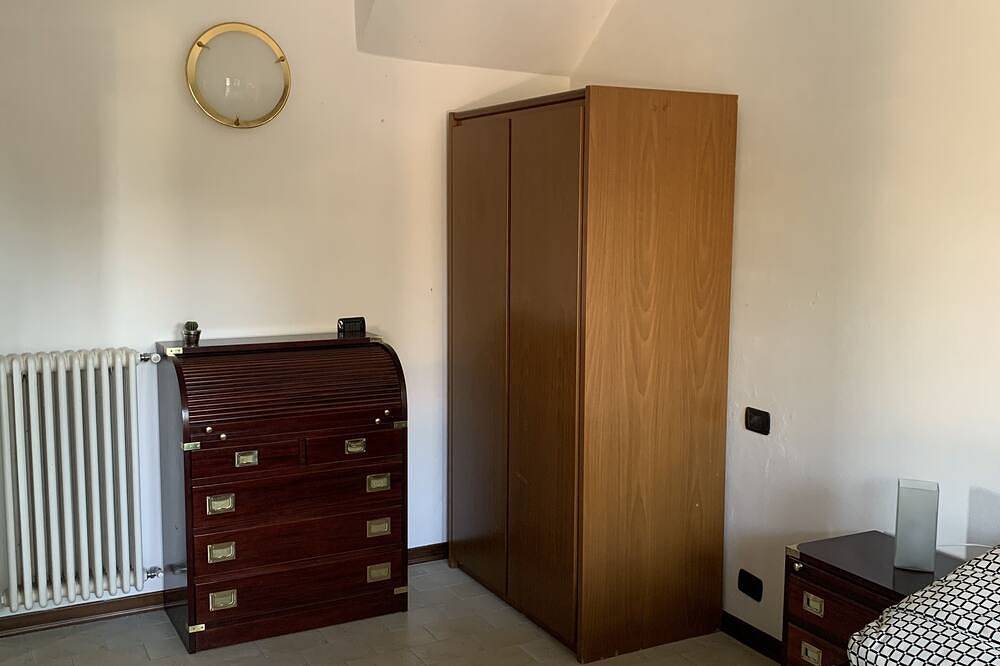 Freistehendes 4½-Zimmer-Haus mit Pool und traumhafter Seesicht in Germignaga, Lago Maggiore (Lombardei)