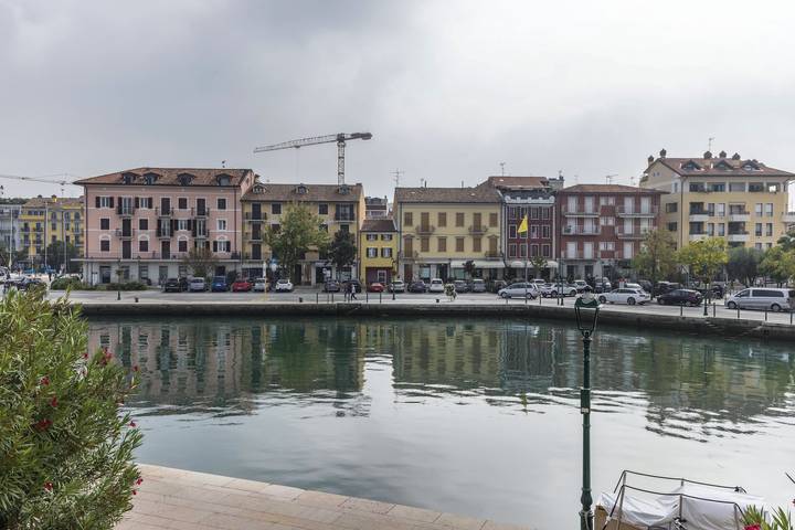 Appartamento intero, Appartamento 'Al Porticciolo' con vista mare, balcone e aria condizionata in Grado, Provincia di Gorizia