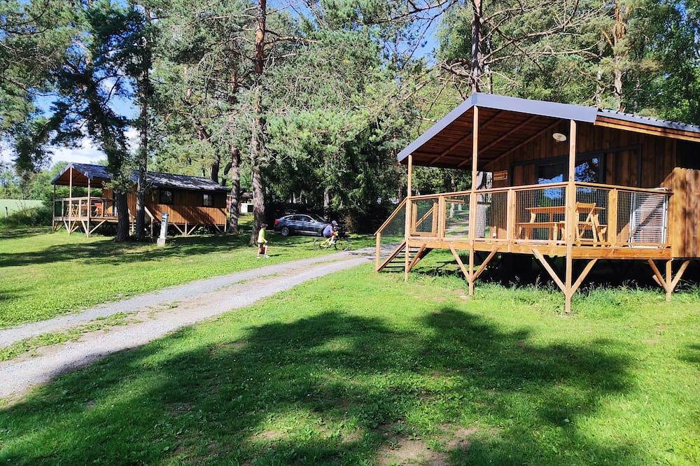 Berghütte-Komfort-Ensuite mit Bad-Parkblick in Flayat, Regionaler Naturpark Millevaches en Limousin