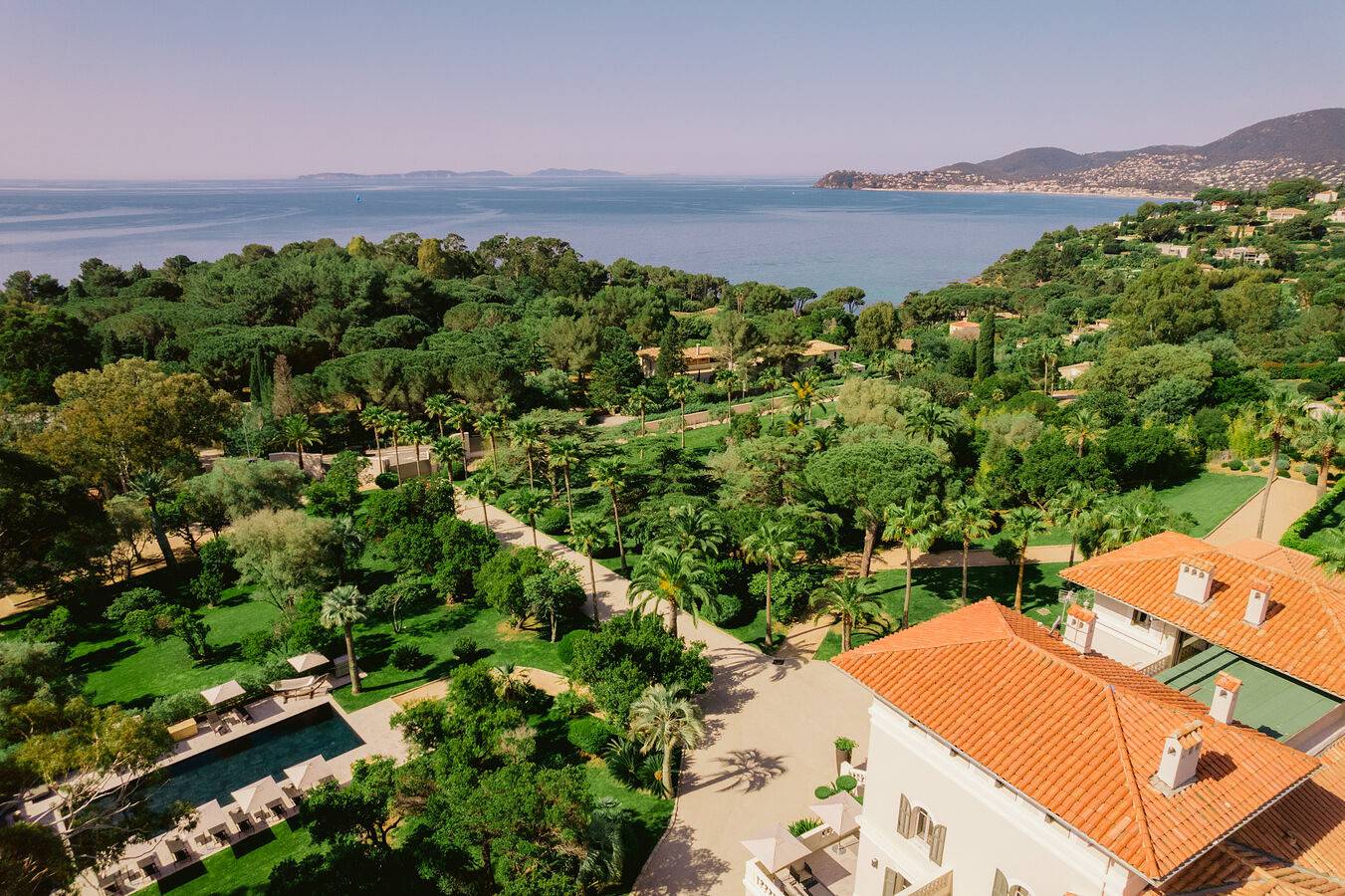 Villa Oud Absolu Croix-Valmer avec piscine et héli in La Croix-Valmer, Parc national Port-Cros