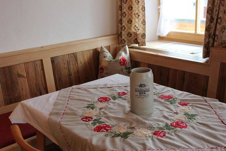 Haus Strehhuber - Doppelzimmer Dusche/Wc Nr. 3 in Teisendorf, Bayerische Alpen