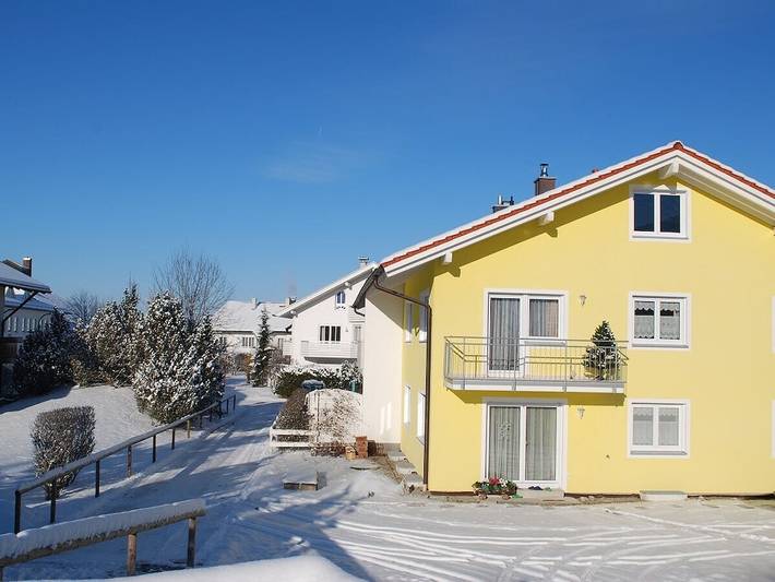 Ferienhaus für 4 Personen, mit Balkon und Garten sowie Seeblick in Füssen