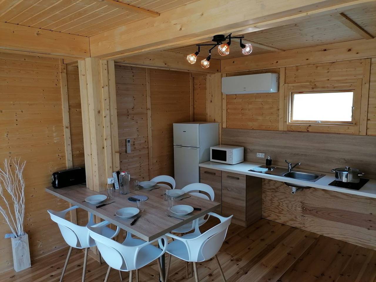 Garden Cube Le Chêne - Le Pré de L'Air Pmr in Sèvremont, Fontenay-le-Comte