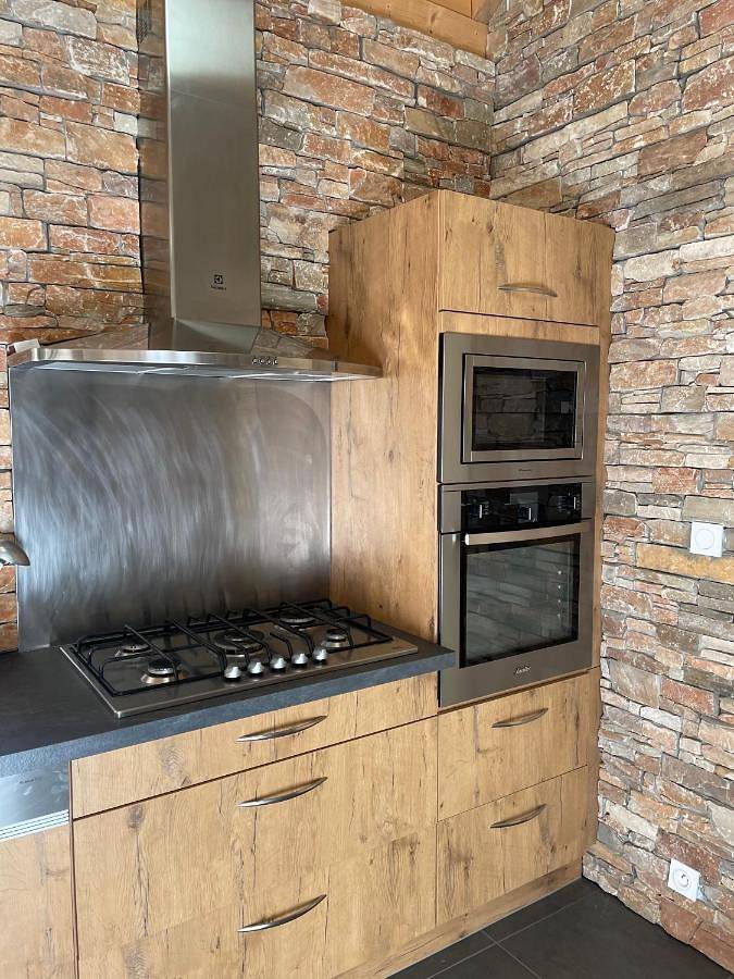 Gîte pour 8 personnes, avec jardin ainsi que terrasse et vue à Le Freney-d'Oisans - 3