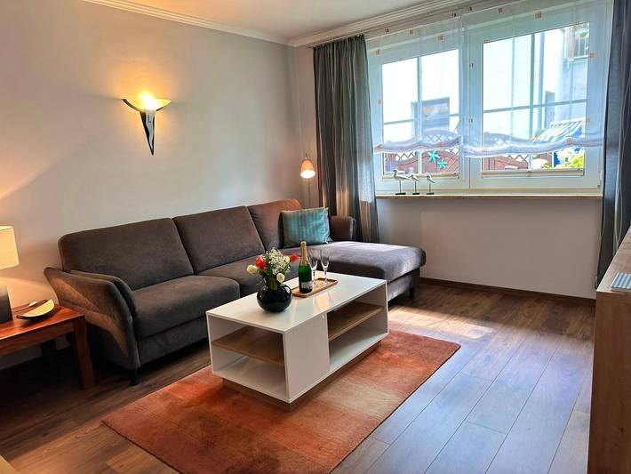 Ferienwohnung für 2 Personen, mit Terrasse und Garten, kinderfreundlich in Sassnitz - 2