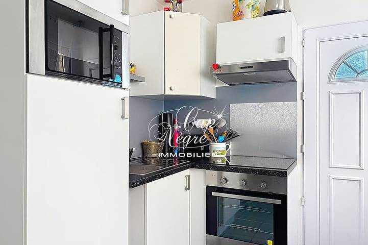 Gîte pour 4 personnes, avec terrasse, animaux acceptés dans Plage De Sainte Claire - 3