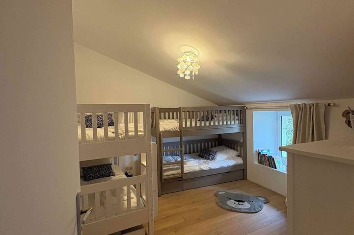 Location de vacances pour 15 personnes, avec jardin et terrasse à Bouteilles-Saint-Sébastien - 3