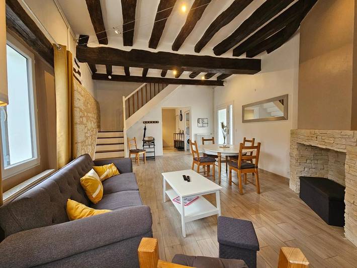 Location de vacances pour 5 personnes, avec Terrasse et Vue à Seigy - 2