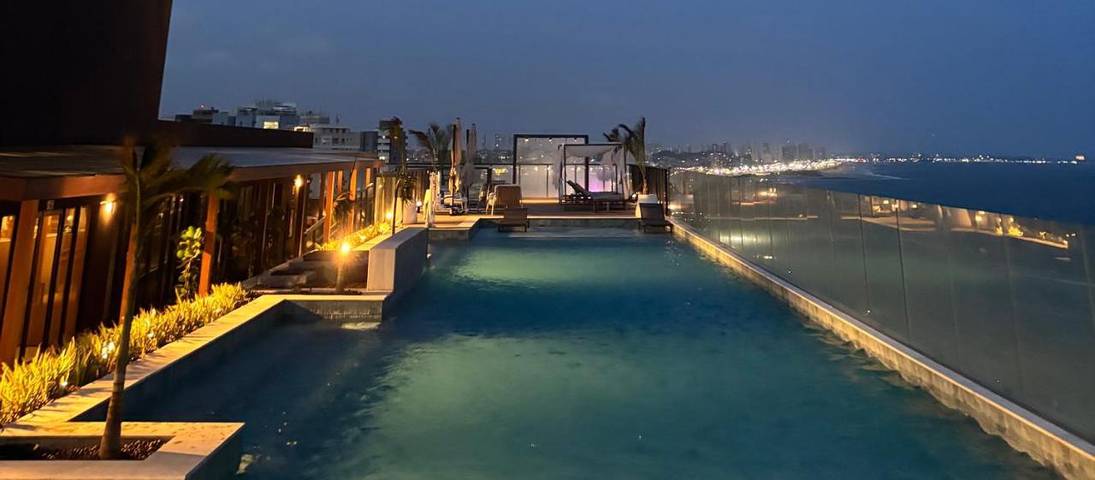 Ferienwohnung für 2 Personen, mit Pool und Ausblick sowie Terrasse, mit Haustier in Salvador