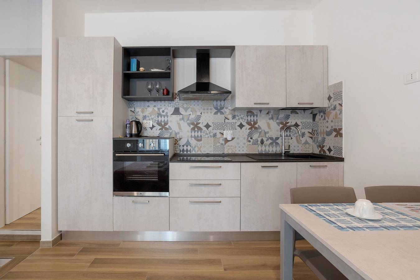 Geheel appartement, Appartement 'Matt House' met Wi-Fi en airconditioning in La Spezia (City), La Spezia
