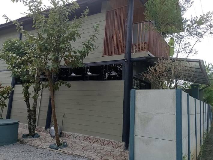 Casas e apartamentos de temporada para 10 pessoas, com jardim e vista, adaptado a crianças em Picinguaba