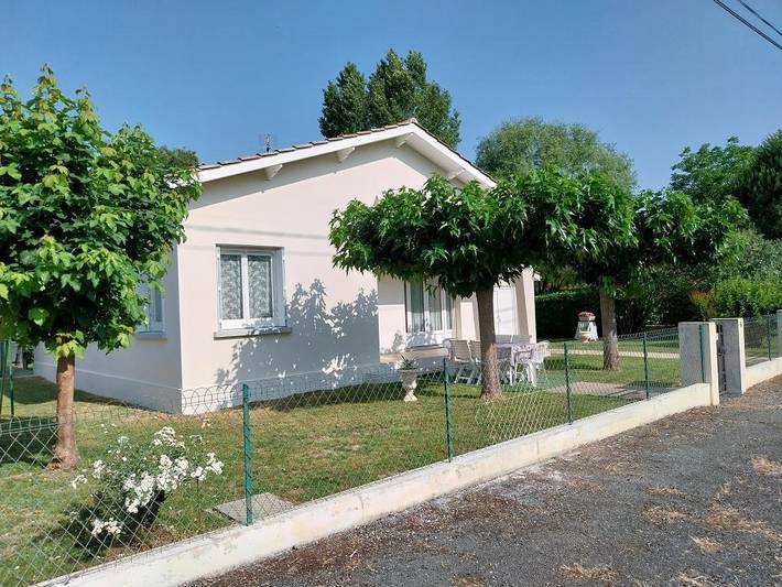 Gîte für 5 Personen, mit Terrasse und Garten sowie Ausblick