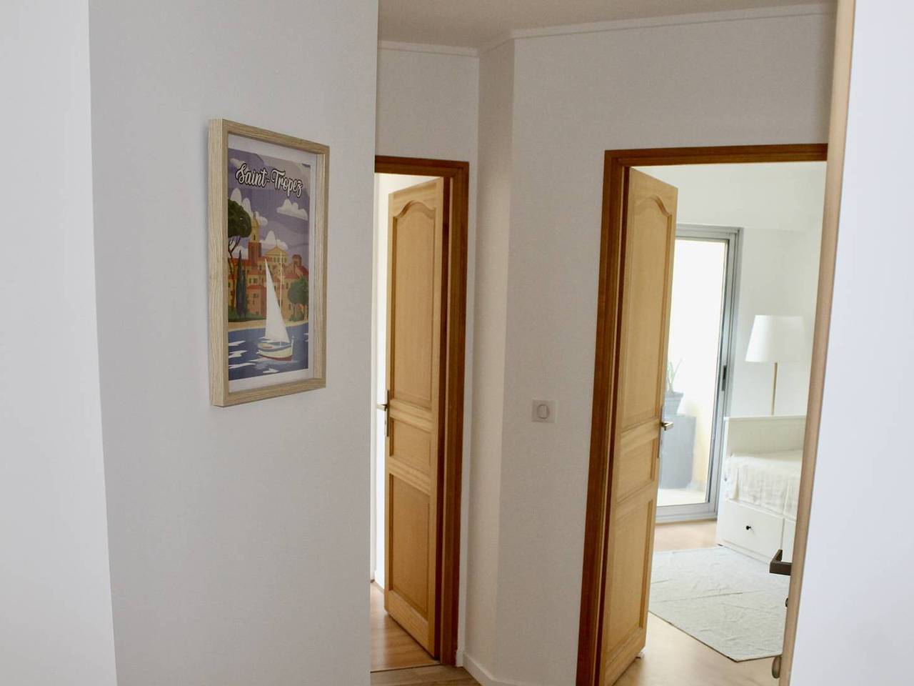 Apartamento entero, Apartamento renovado, con aire acondicionado - familias in Cros de Cagnes, Cagnes-sur-Mer