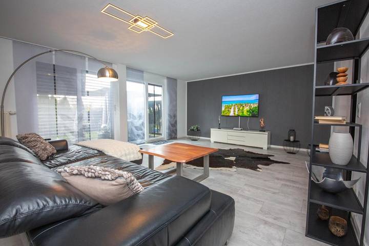 Villa für 5 Personen, mit Garten und Ausblick - 1