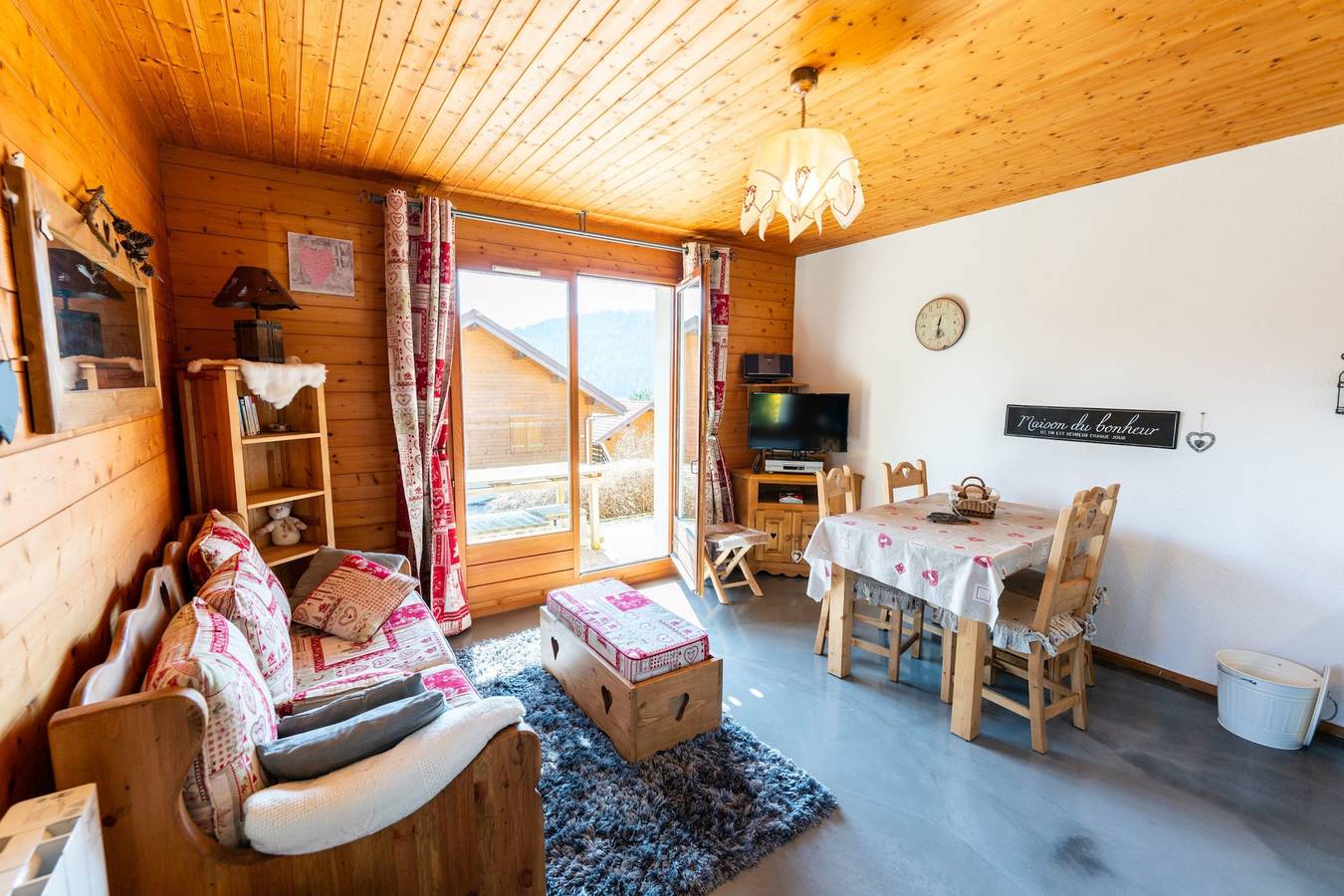 Ganze Wohnung, Ferienwohnung für 3 Personen mit Terrasse in Gérardmer-See, Gérardmer