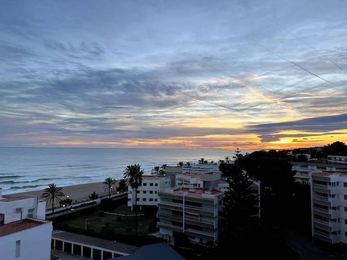Apartamento para 4 personas, con vistas y balcón en Coma-ruga