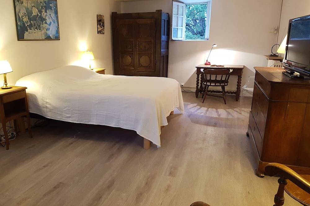 Einfamilienhaus, beheizter Pool, 10 Gehminuten vom Zentrum von Vannes entfernt in Vannes, Côte des Mégalithes