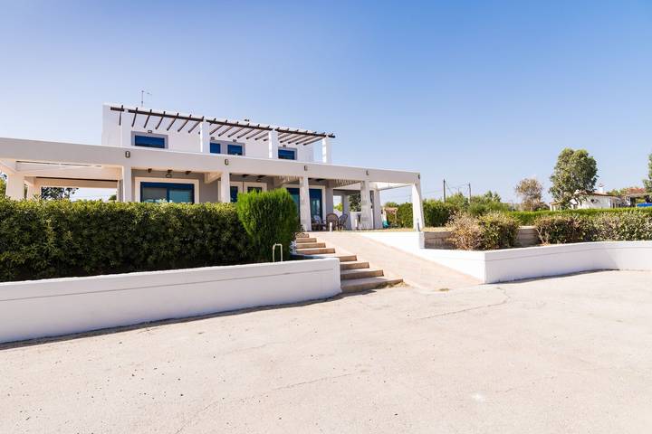 Ferienhaus für 12 Personen, mit Garten und Meerblick in Lachania